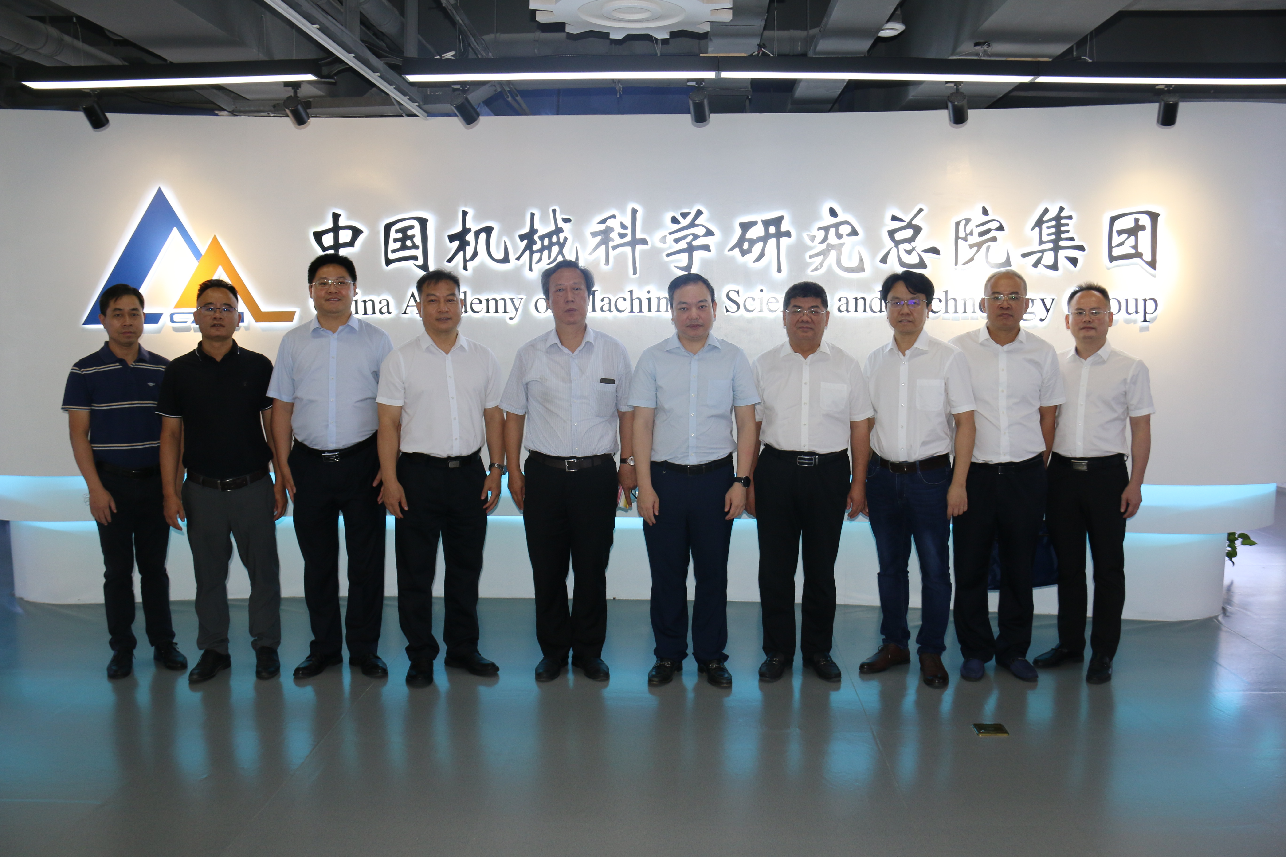 展廳合影.JPG